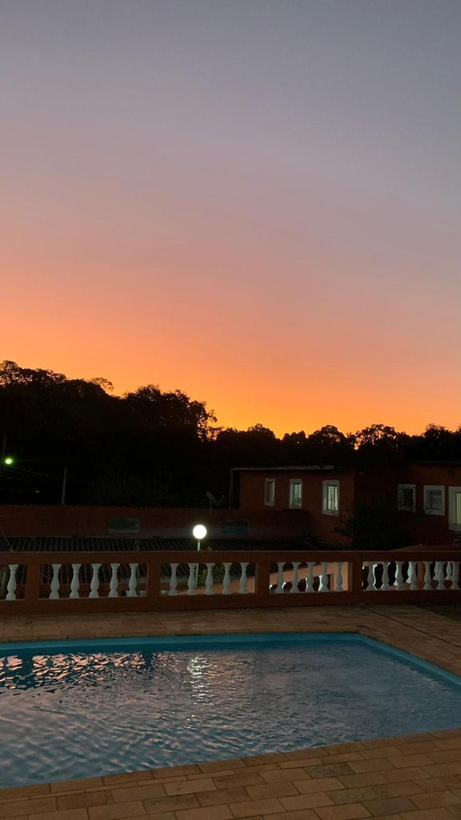 Linda Chacara Com Piscina Churrasqueira E Wi-Fi Mairinque Luaran gambar